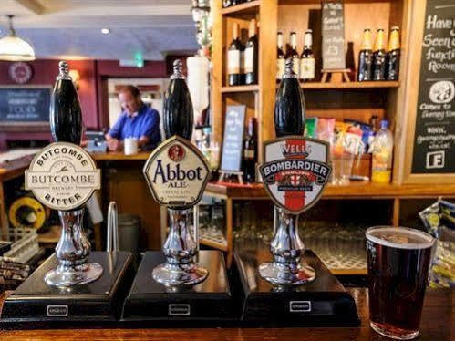George Inn Radstock Esterno foto